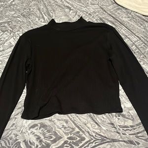 Long sleeve turtle next, only wore once